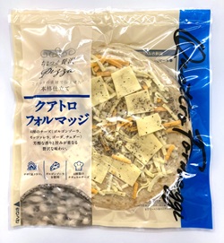 ちょっと贅沢PIZZA　クアトロフォルマッジ